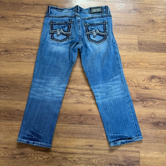 Miss Me 3/4 Length Jeans - Picture 2 of 5